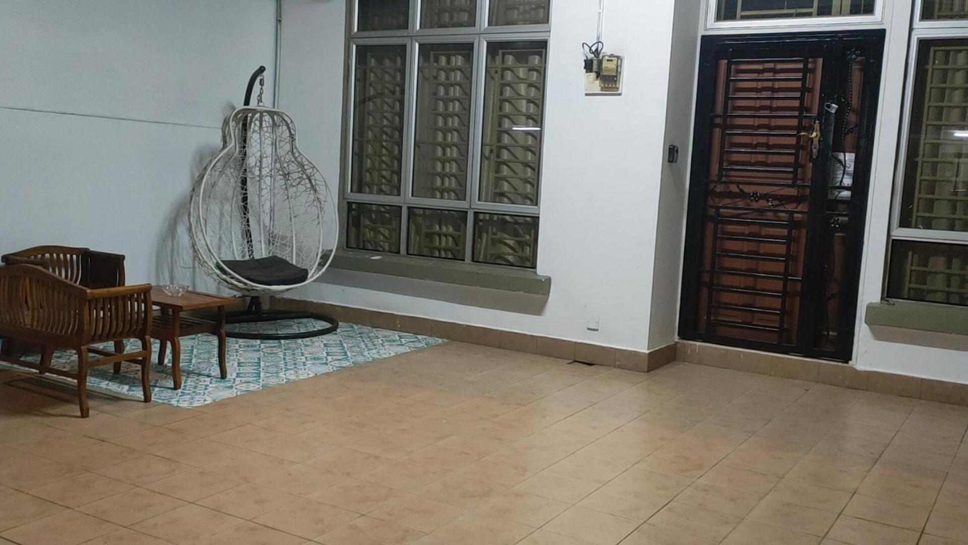 Zulaikha'S Homestay Ulu Tiram Johor Bahru Zewnętrze zdjęcie